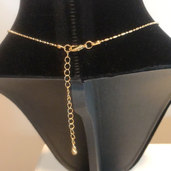 2/$20 Gold Heart Pendant Necklace – Elegant & Adjustable Fashion Jewelry - Picture 5 of 5